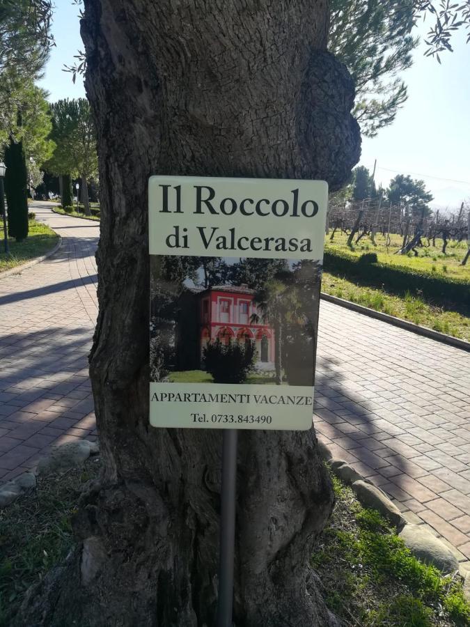 Apartmán Il Roccolo Di Valcerasa Treia Exteriér fotografie