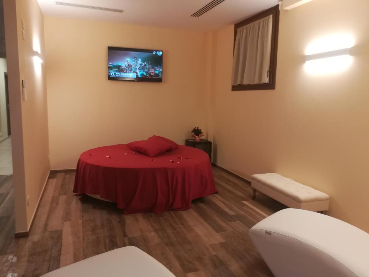 Apartmán Il Roccolo Di Valcerasa Treia Exteriér fotografie
